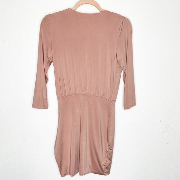 NWOT Lovers and Friends Love Happy Mauve Low Cut Surplice Ruched Mini Dress XS - Picture 7 of 13